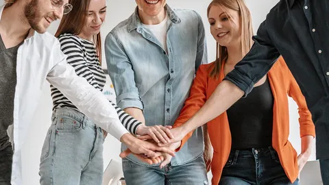 辛纳首次赢得澳网男单桂冠。